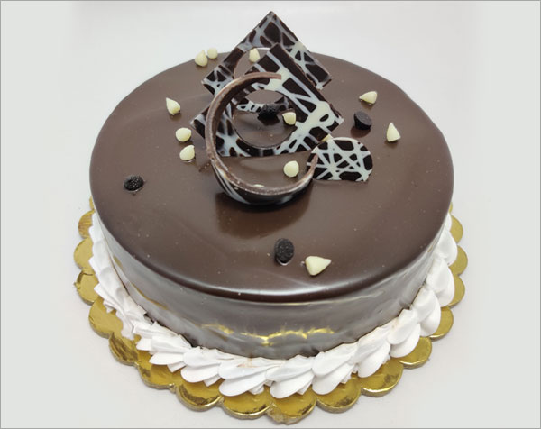 chocolatecreamcake-hifoods